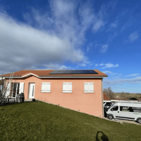 Panneaux photovoltaïque sur un toit
